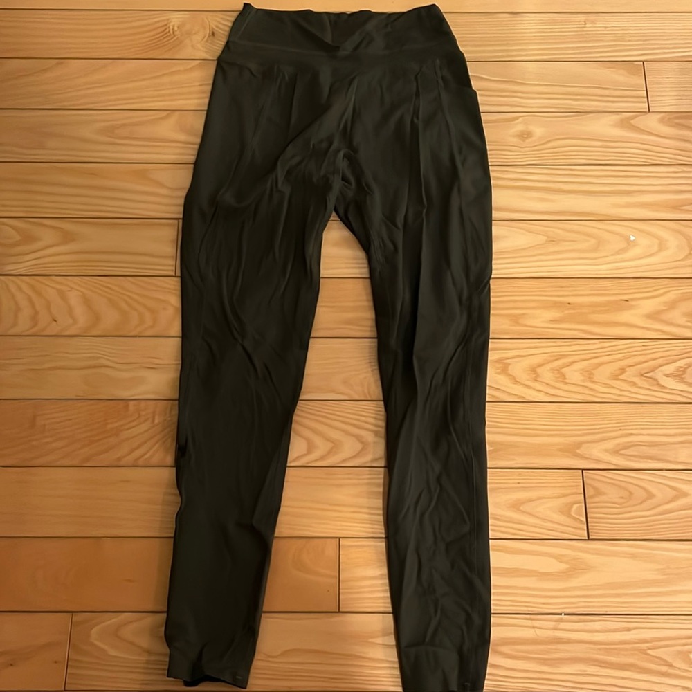 Alphalete Meridian Pocket Leggings